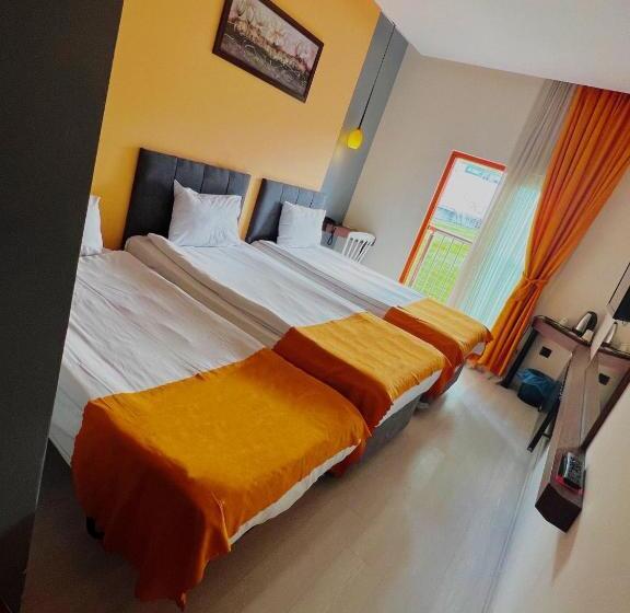 标准三人间, D&D