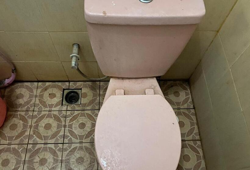 חדר דלוקס, Oyo 93617 Hotel Lanang