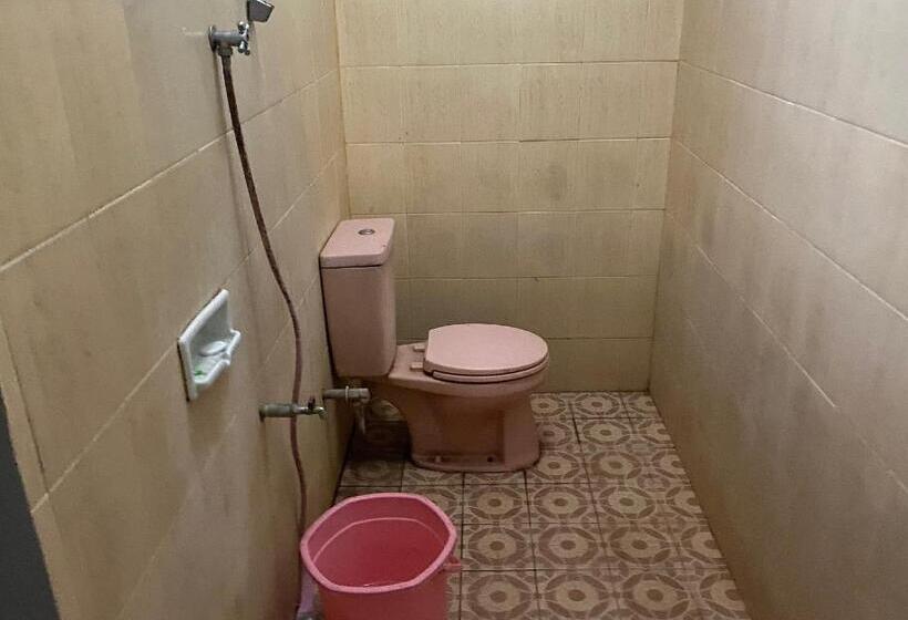 חדר דלוקס, Oyo 93617 Hotel Lanang