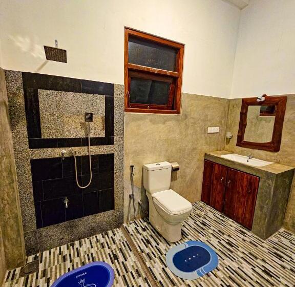 Standardrum, Elite Safari Resort