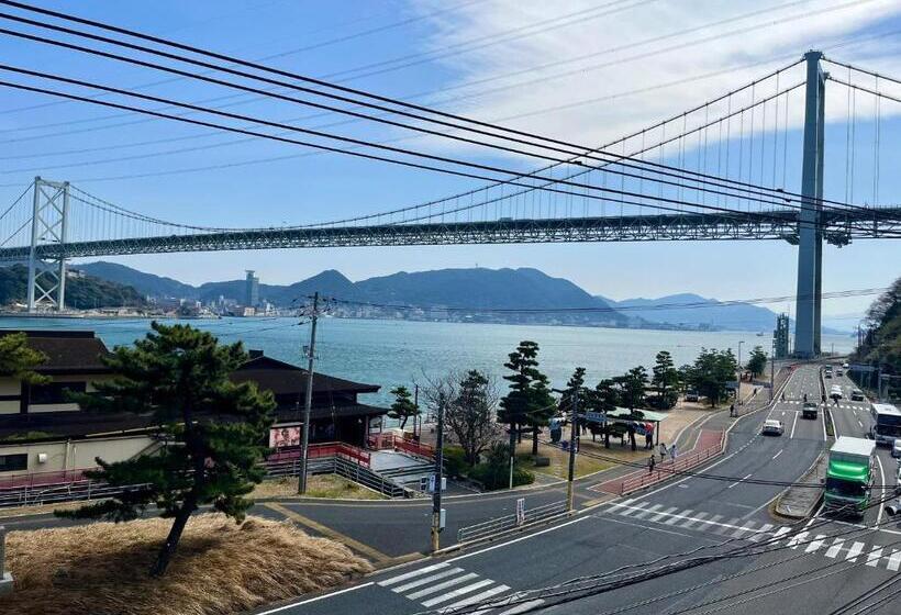 شقة غرفة واحدة مزودة بتراس, 海峡別荘