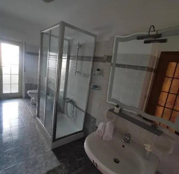 Standard Yhden Hengen Huone, B&b Civico 51