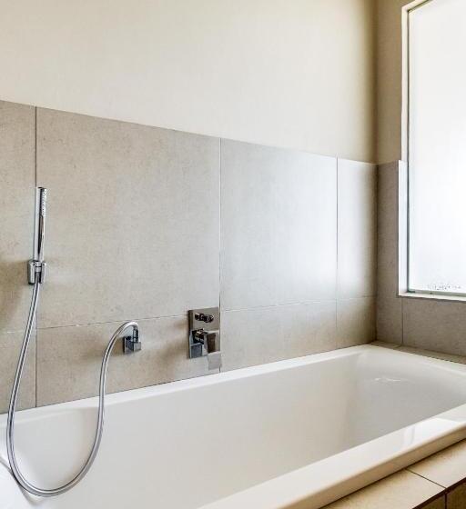 带1个卧室的高级公寓, Canalside Tranquility