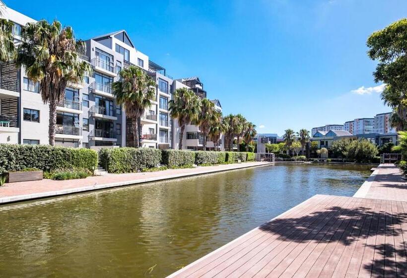 带1个卧室的高级公寓, Canalside Tranquility