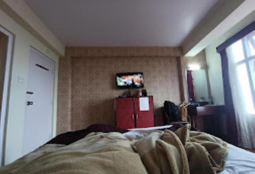 Номер Стандарт, Darjeeling Hotel Sandrup , Darjeeling