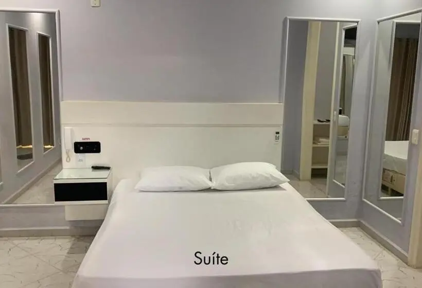Sviitti, Haraam Motel By Drops