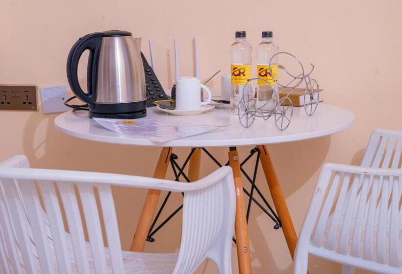 اتاق لوکس, Calfie Resort Kisumu