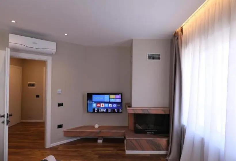 Perhehuone, Dallga Suites