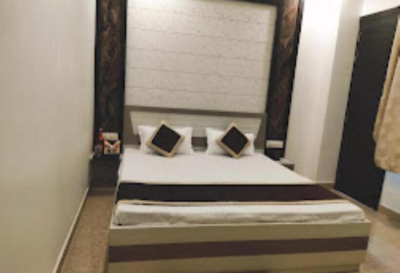 デラックスルーム, The Shree Jee Palace , Mirzapur