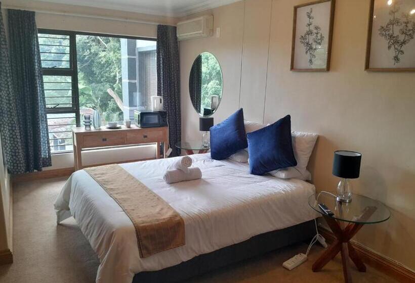 غرفة قياسية حمام مشترك, The Mansion Lodge