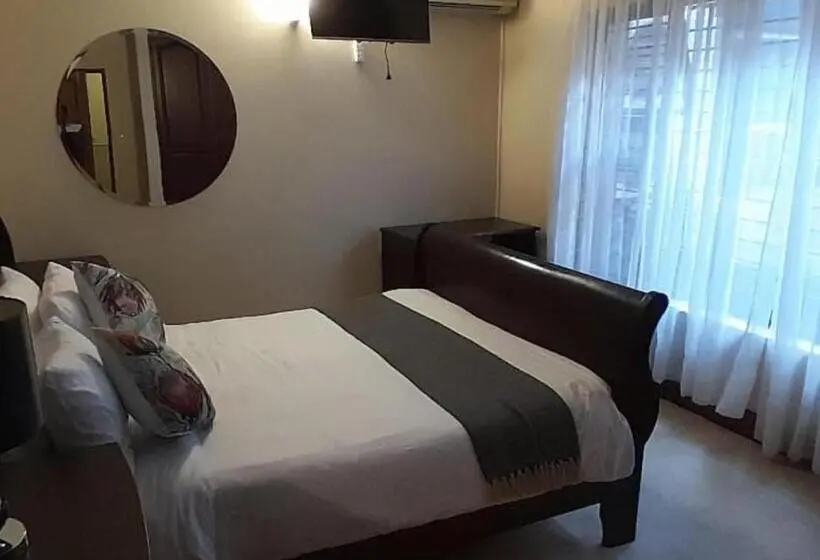 Executive-huone, The Mansion Lodge