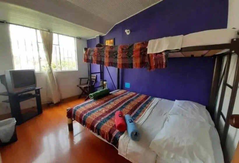 ベーシックトリプルルーム, Zipa Hostel