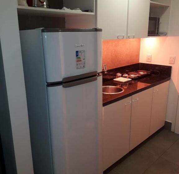 إستوديو قياسى, Ilusion Hotel Apt 1702