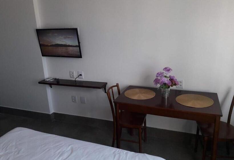 إستوديو قياسى, Ilusion Hotel Apt 1702