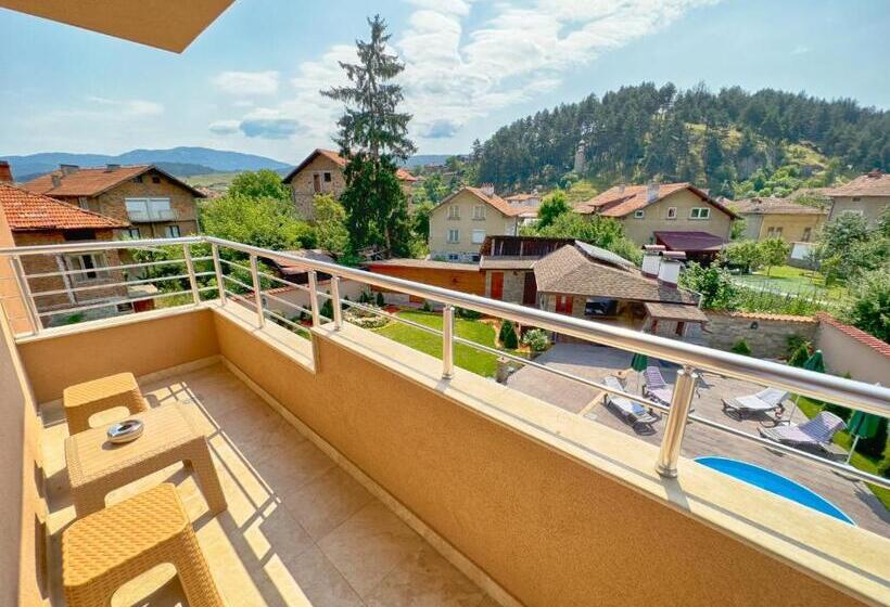 غرفة قياسية, къща за гости пелеви