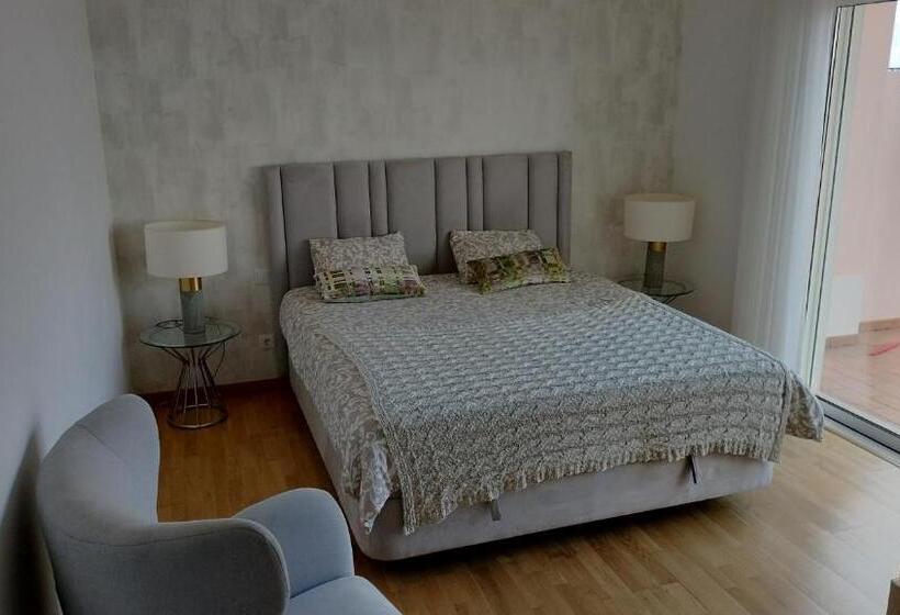 غرفة ديلوكس سرير كينج, Vodolls Guest House