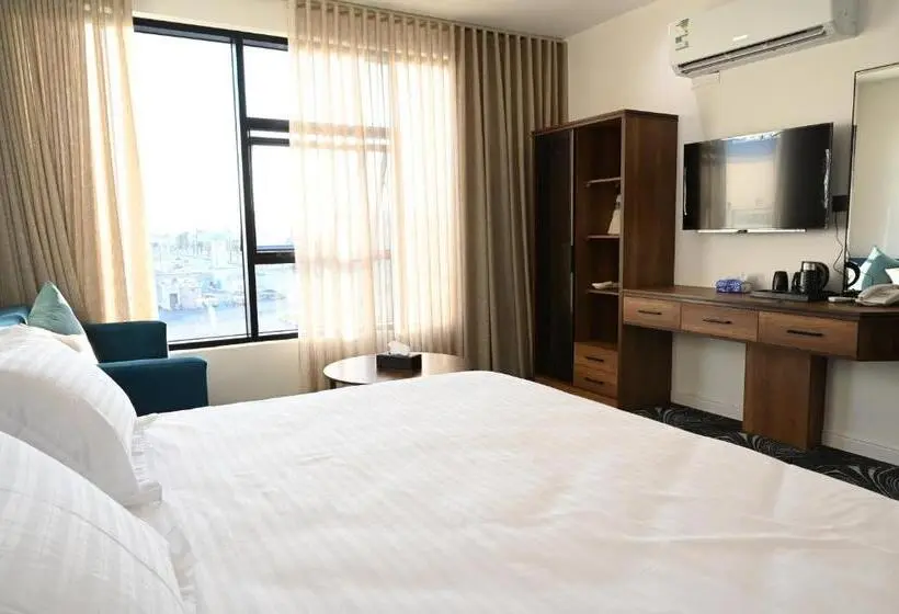スタンダードスタジオ, Sun Set Hotel فندق سن ست