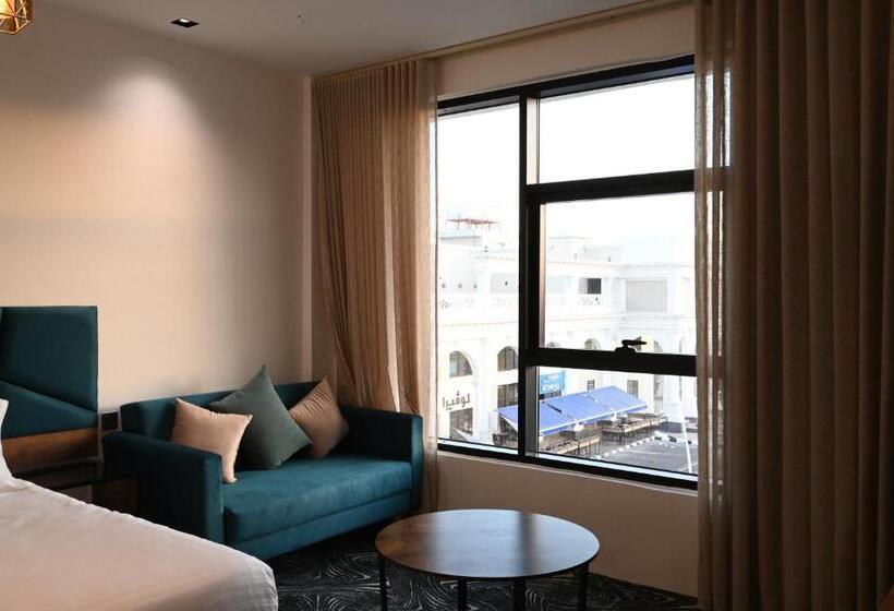 스탠다드 스튜디오, Sun Set Hotel فندق سن ست