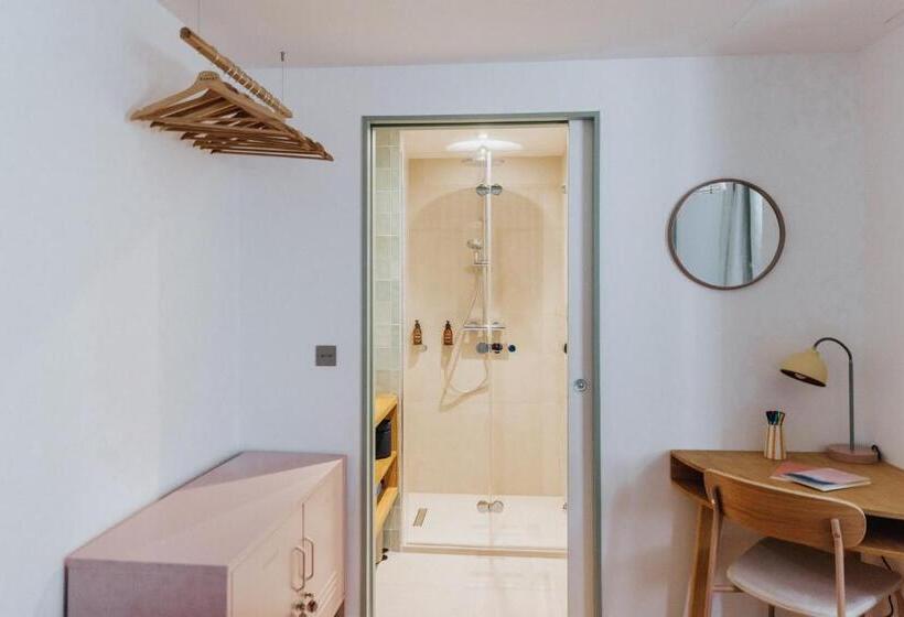 Deluxe Suite, Maison Hubert