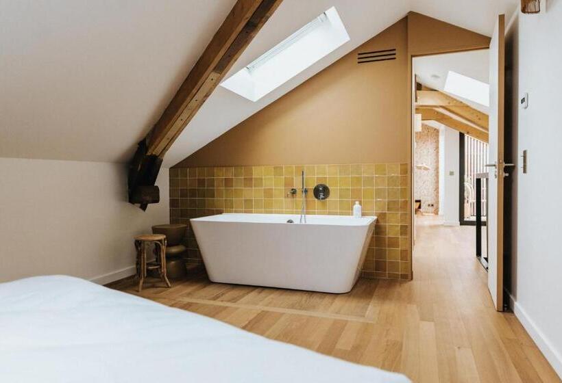 Duplex Suite, Maison Hubert