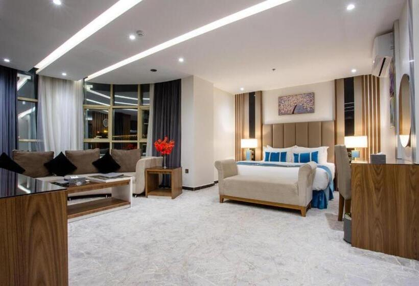 إستوديو قياسى, جولدن بوجاري الضيافه