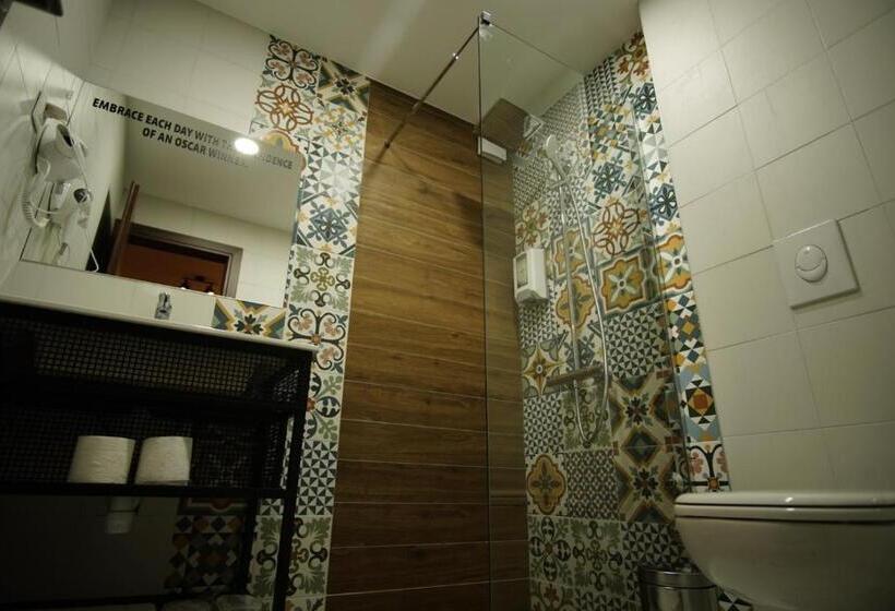 آپارتمان 1 خوابه با تراس, Villa Oskar