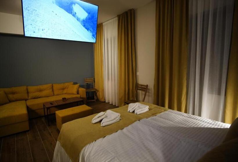 آپارتمان 1 خوابه با تراس, Villa Oskar