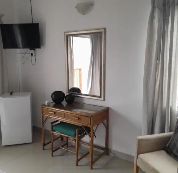 バルコニー付きスタンダードルーム, Indaba Manor Guesthouse