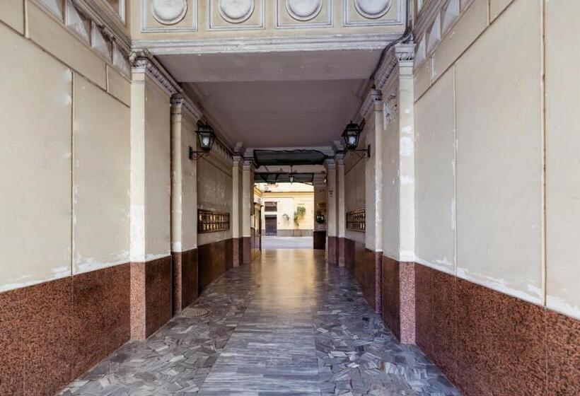 Standard Room King Size Bed