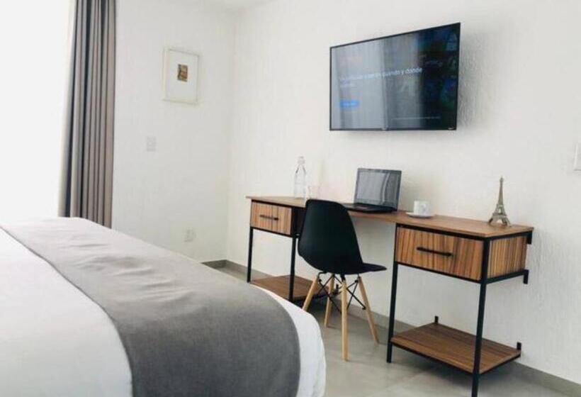 Quarto Estandar, Urban Chapalita