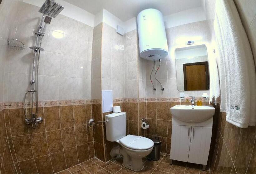 إستوديو قياسى, Dream View Apartments