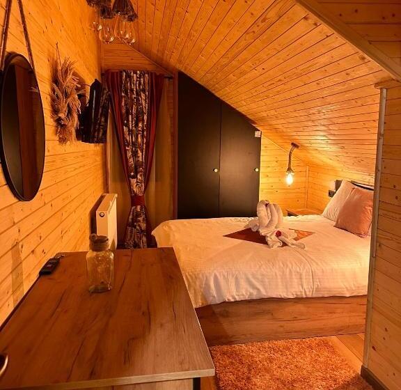 בית, 4 חדרי שינה, Pensiunea Hai La Maramu’