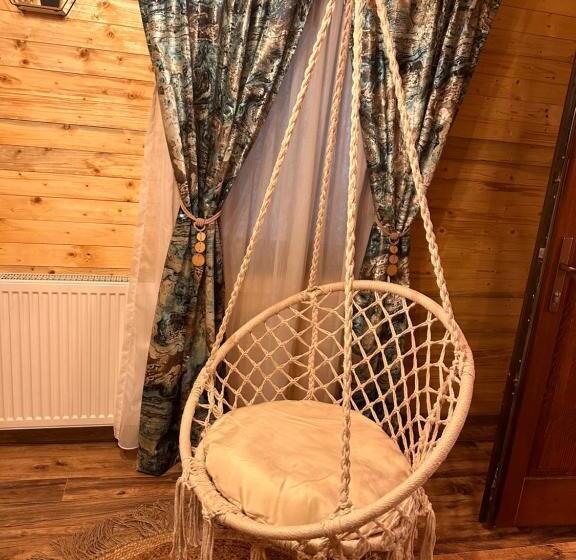 בית, 4 חדרי שינה, Pensiunea Hai La Maramu’