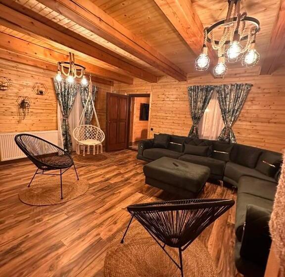 בית, 4 חדרי שינה, Pensiunea Hai La Maramu’