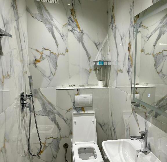 غرفة قياسية مطلة على الجبل, Sky View Hotel & Restaurant