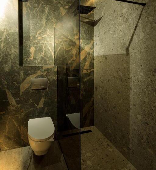 جناح سرير كينج, Discovery Garden Apartments