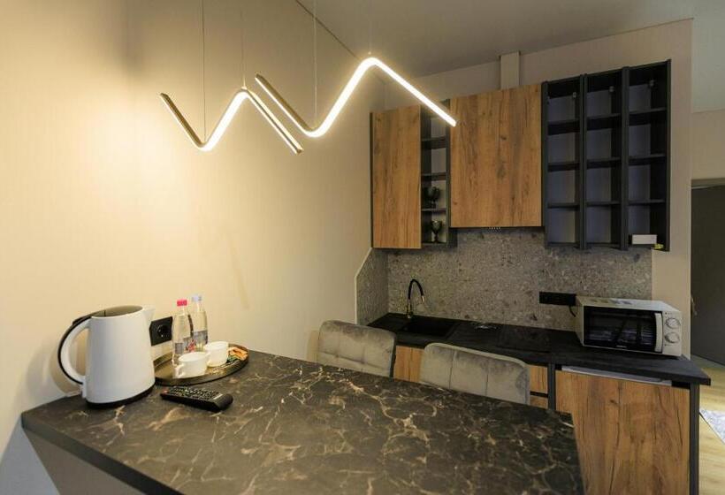 جناح سرير كينج, Discovery Garden Apartments