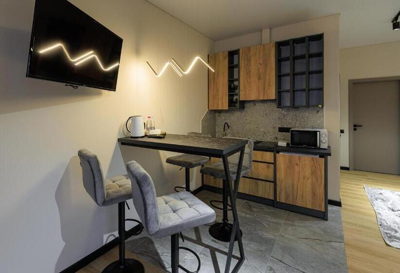 جناح سرير كينج, Discovery Garden Apartments