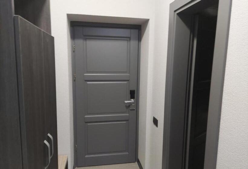 חדר סטנדרט, Alfa