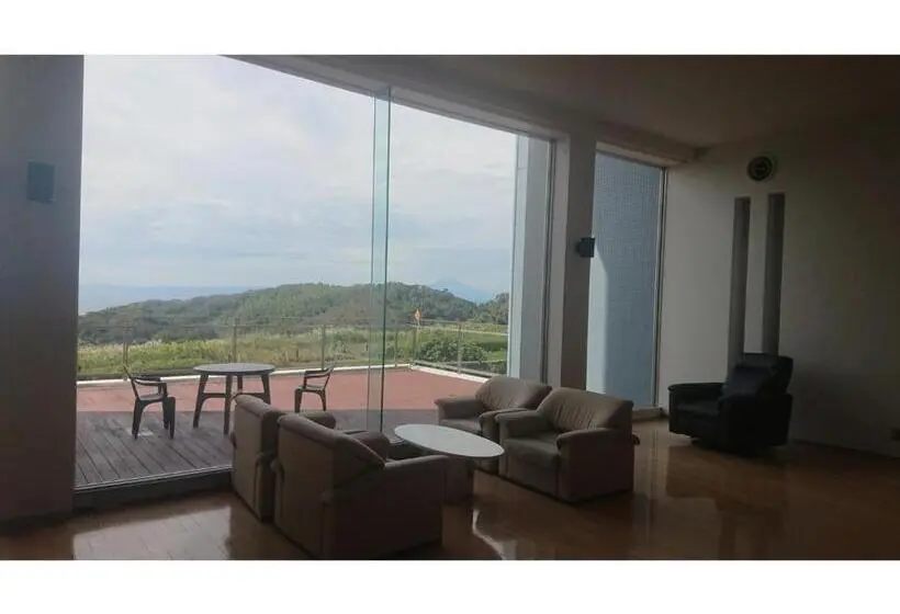 スタンダードスタジオ, Shonan Relief   Vacation Stay 51629v
