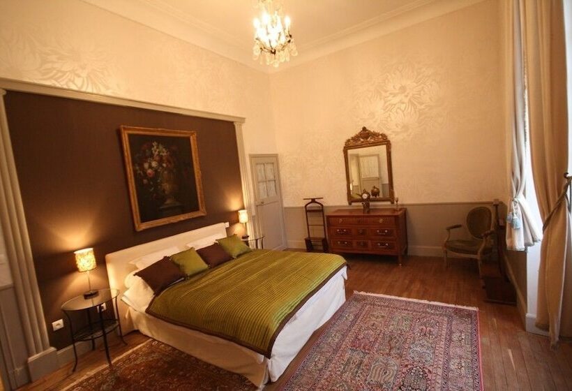 Номер Комфорт, Abbaye De Reigny   Esprit De France