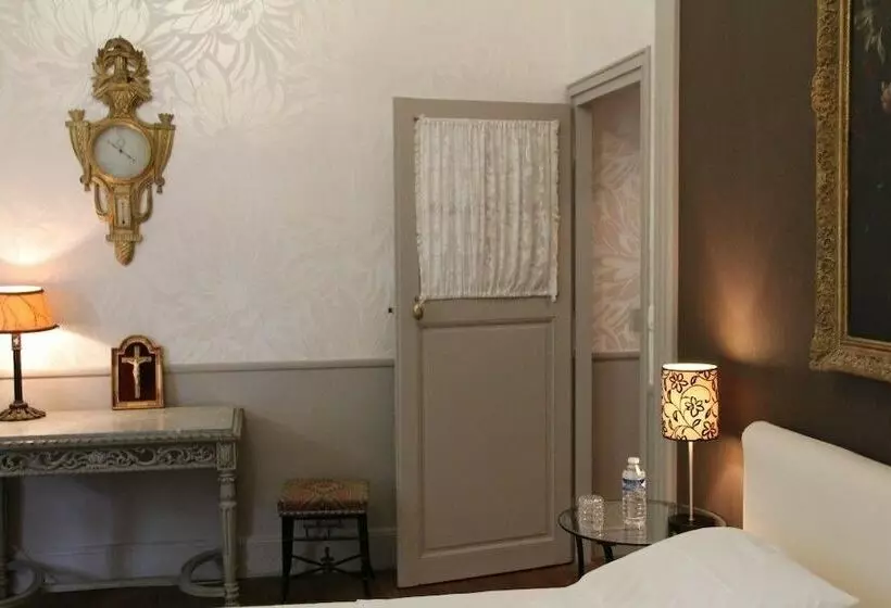 Comfort-huone, Abbaye De Reigny   Esprit De France