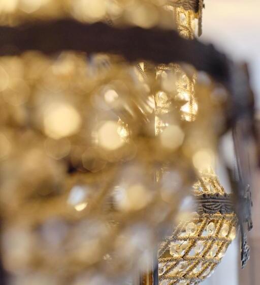 Президентский Люкс, Au Petit Manoir