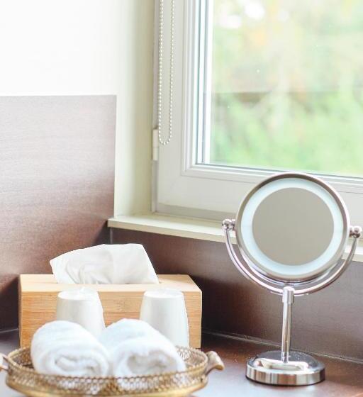 Президентский Люкс, Au Petit Manoir