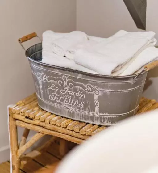 スイート（家族用）, Au Petit Manoir