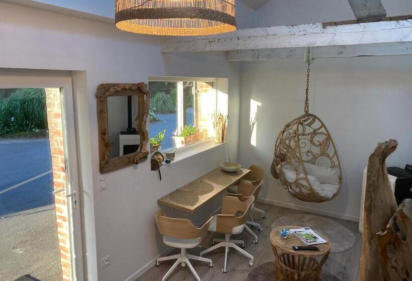 Вилла 1 Спальня Вид на Сад, Au Petit Manoir