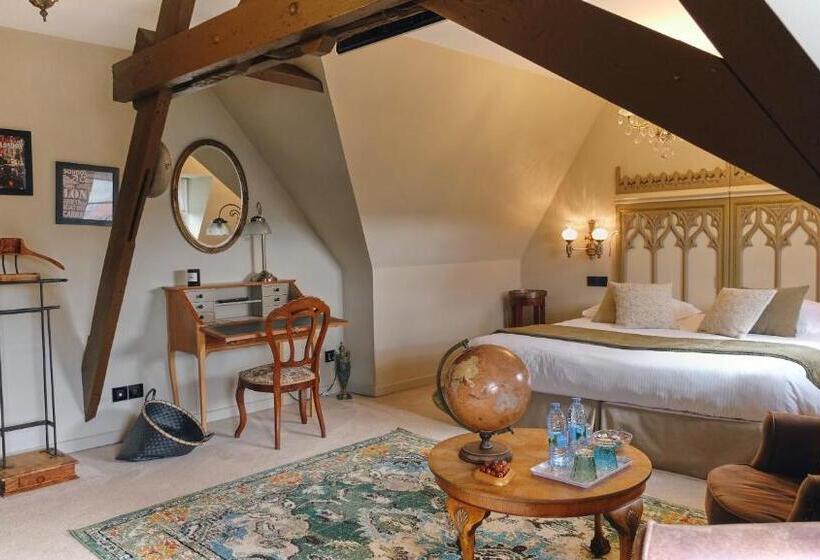 Президентский Люкс, Au Petit Manoir