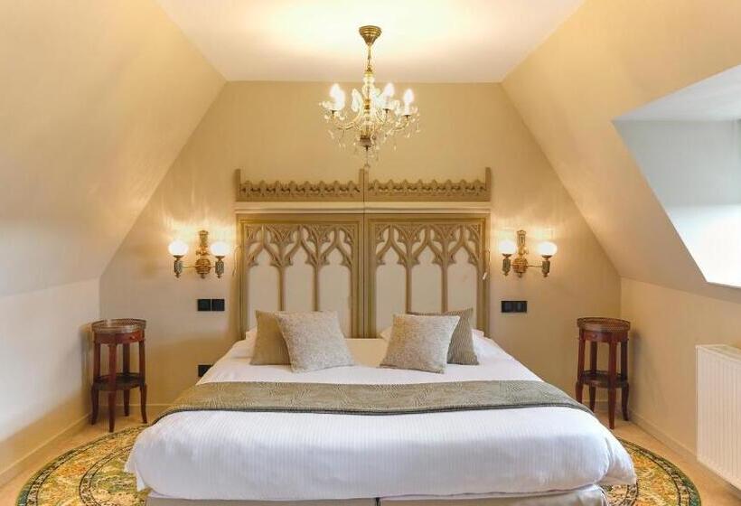 Президентский Люкс, Au Petit Manoir