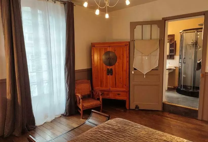 スーペリアールーム, Chambres D Hotes Le 1900