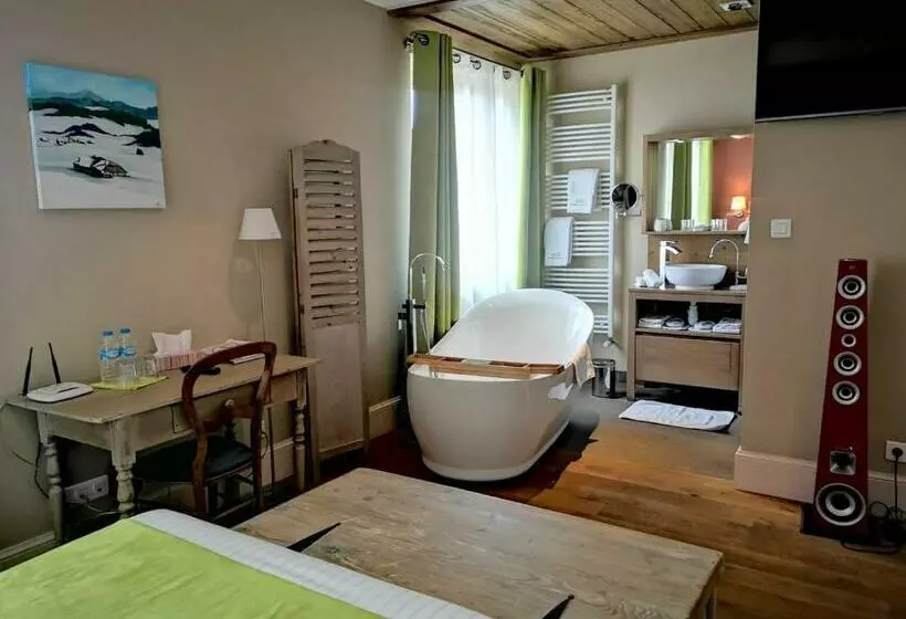 デラックスルーム, Le Relais Des Deux Tours